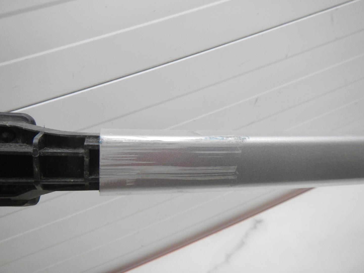 Рейлинг (релинг) правый (планка на крышу)