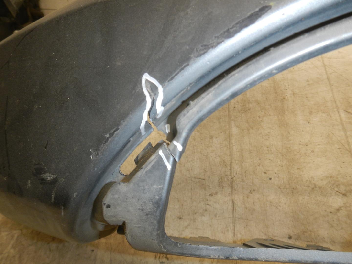 Бампер передний