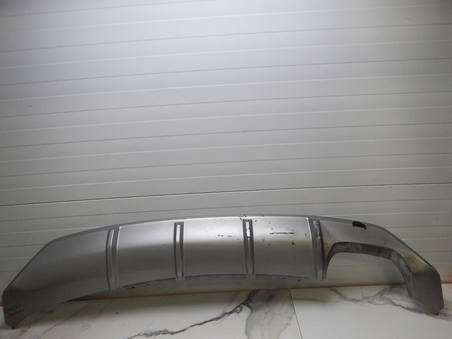 Накладка заднего бампера