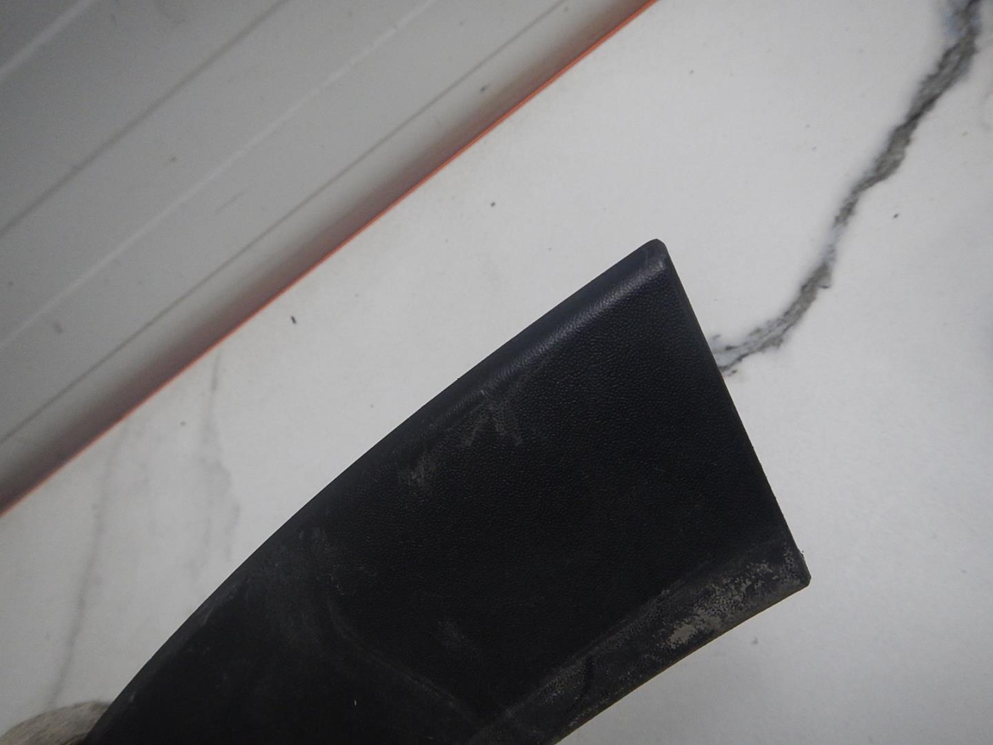 Накладка заднего бампера левая