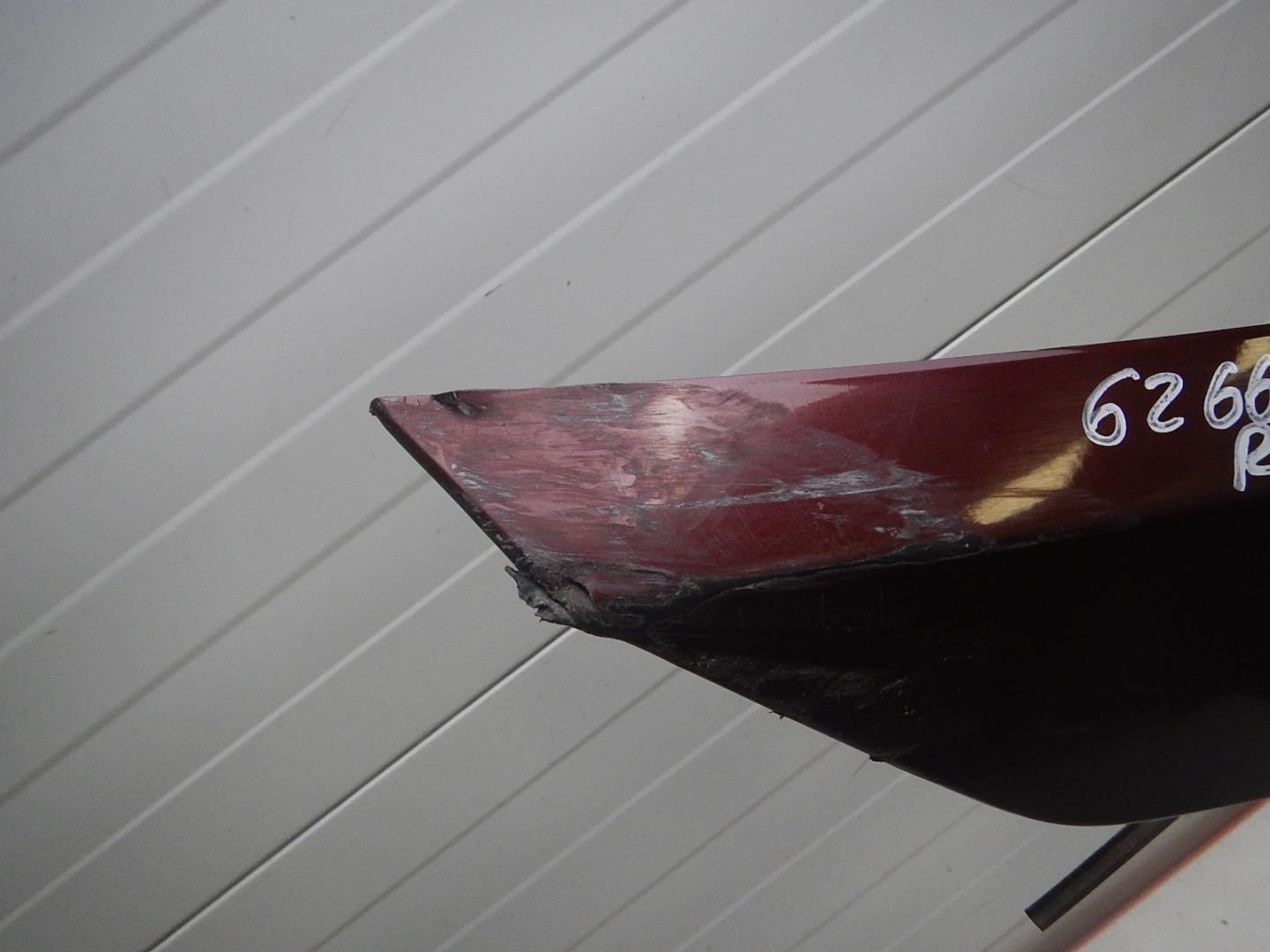 Накладка двери багажника