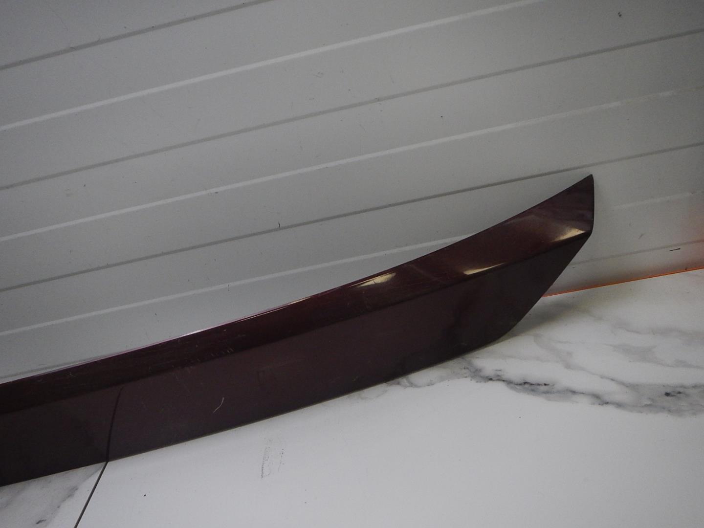 Накладка двери багажника