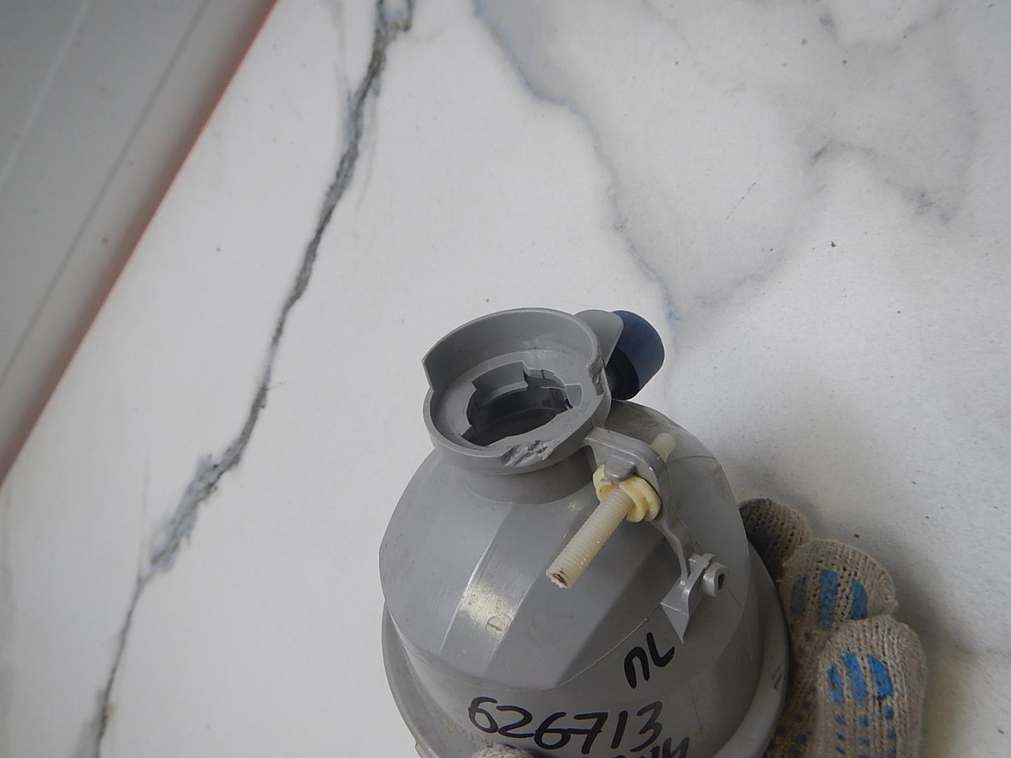 Фара противотуманная левая