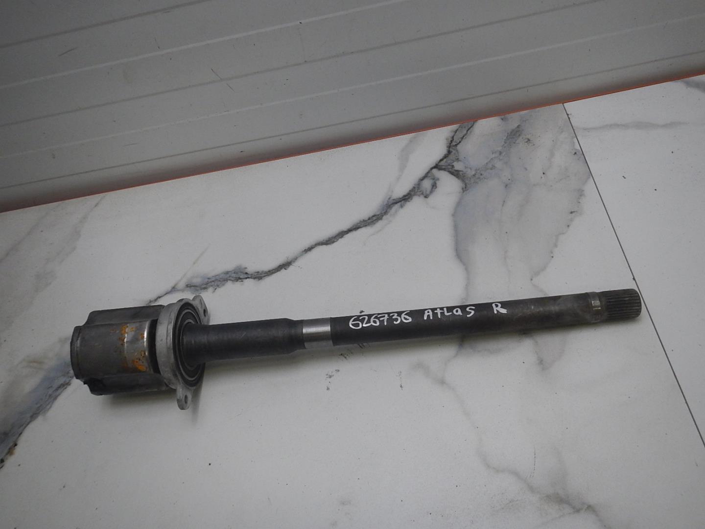 Полуось передняя правая