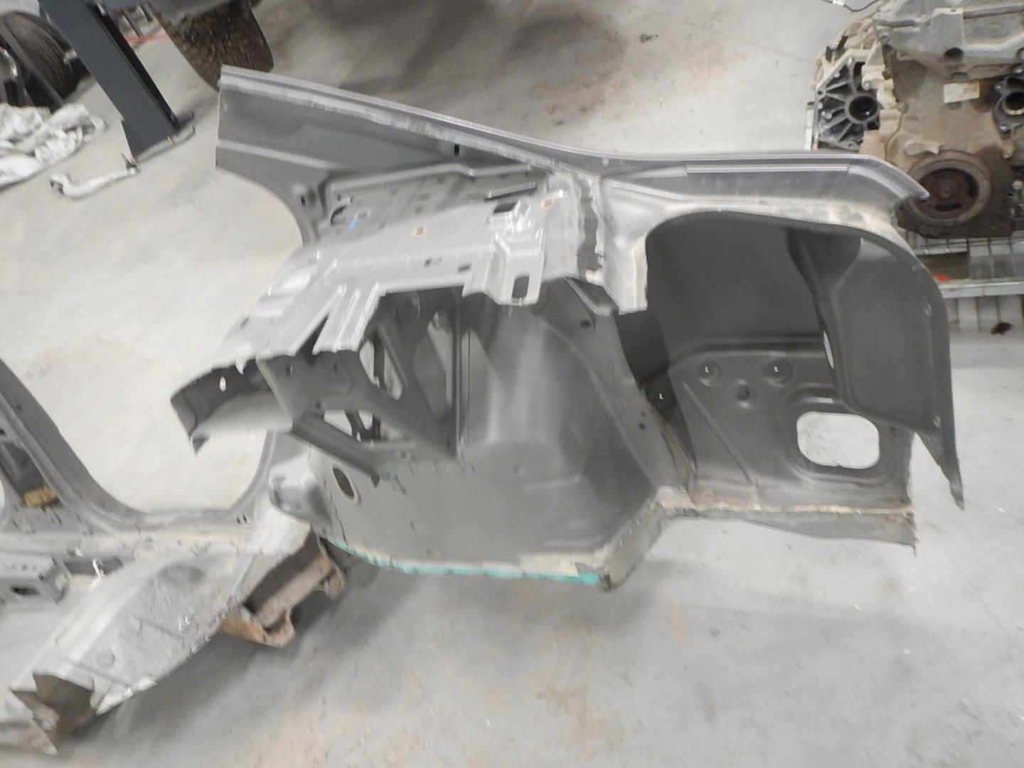 Крыло заднее правое