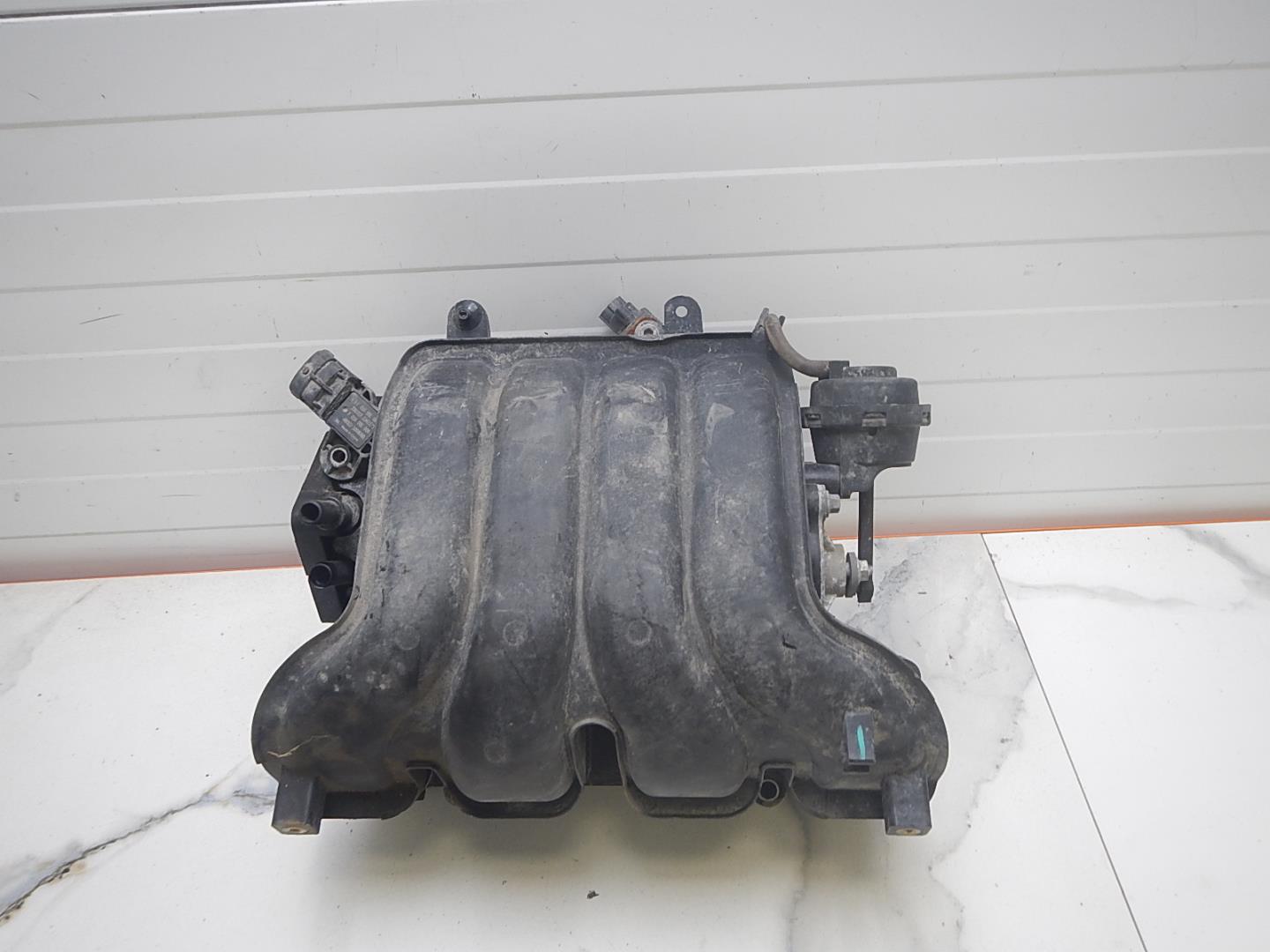 Коллектор впускной