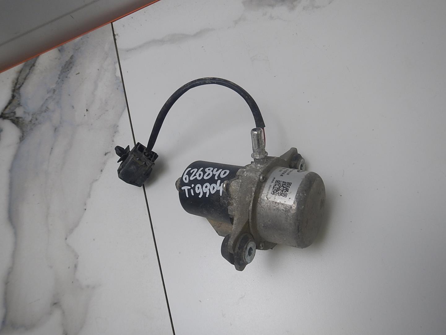 Насос вакуумный