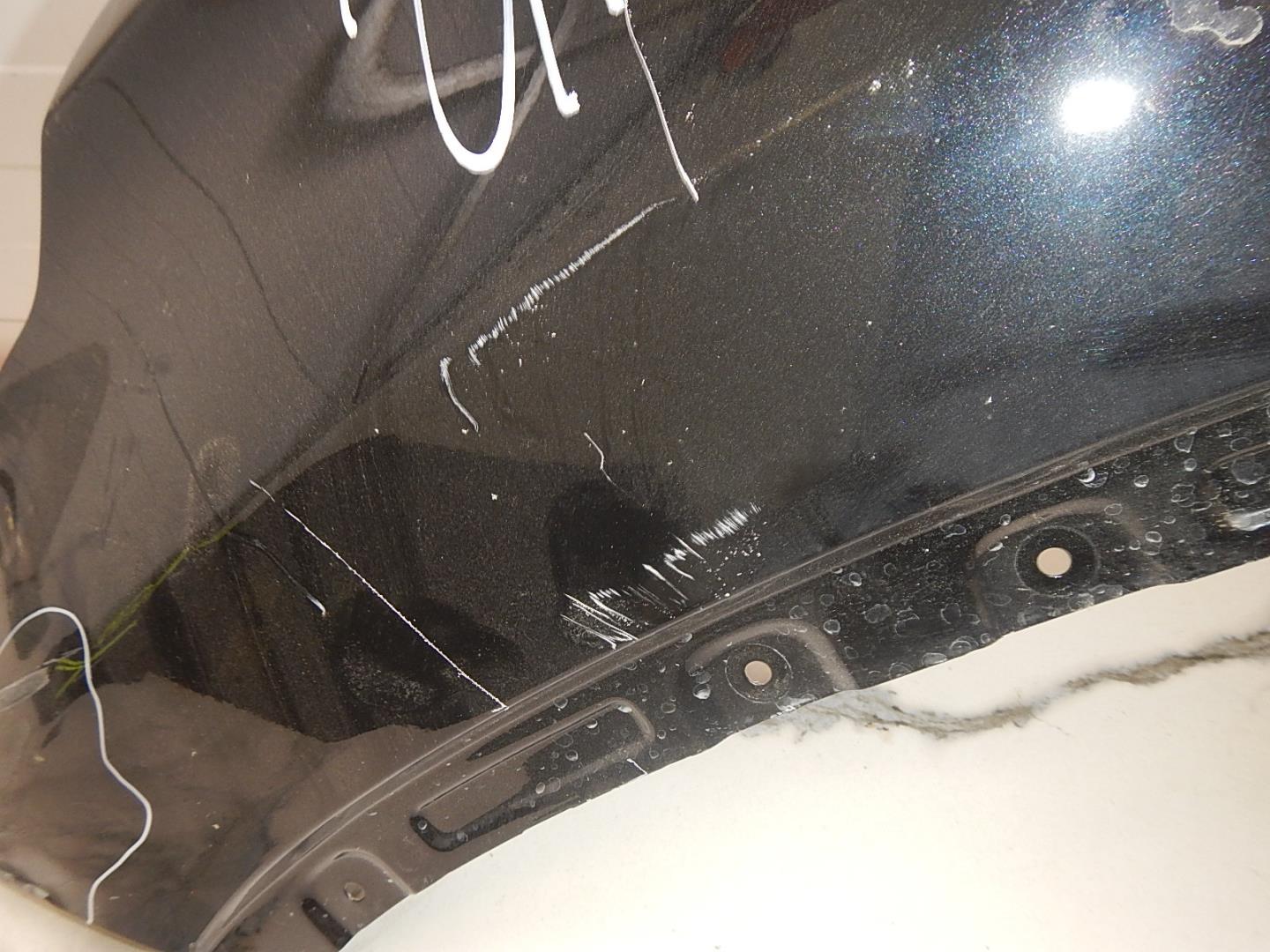 Крыло переднее левое