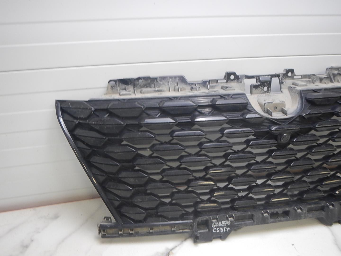 Решетка радиатора