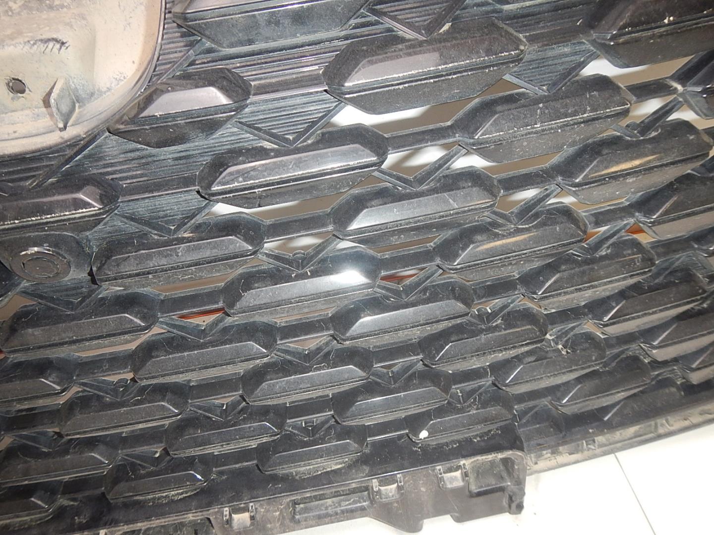 Решетка радиатора