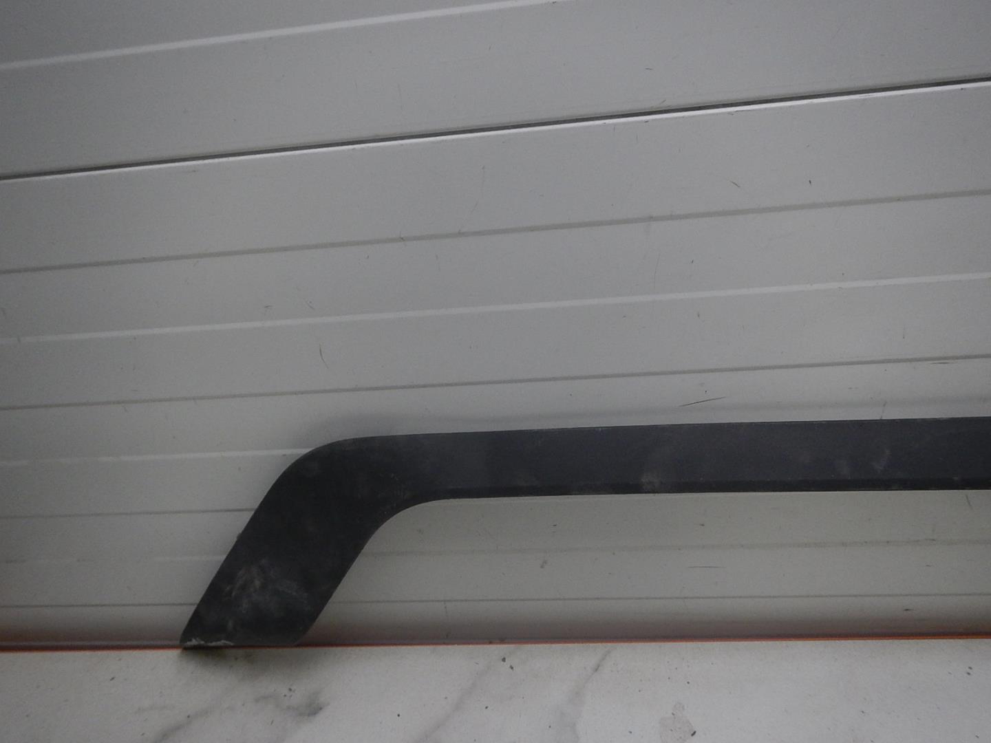 Накладка заднего бампера