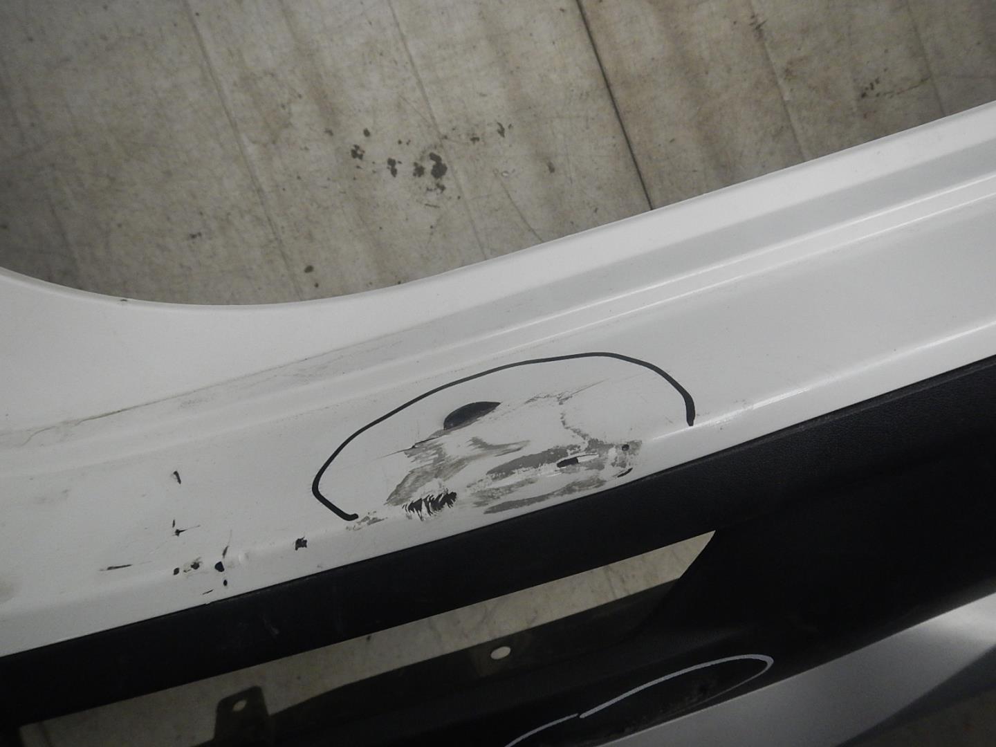 Бампер задний