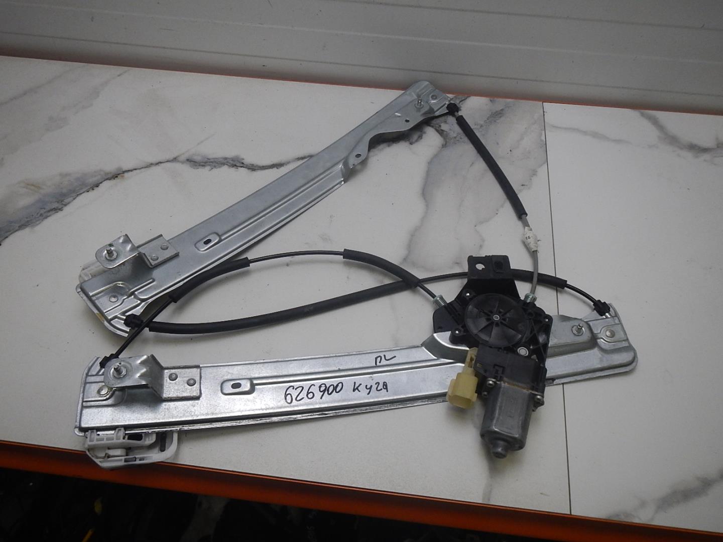 Стеклоподъемник электр. передний левый