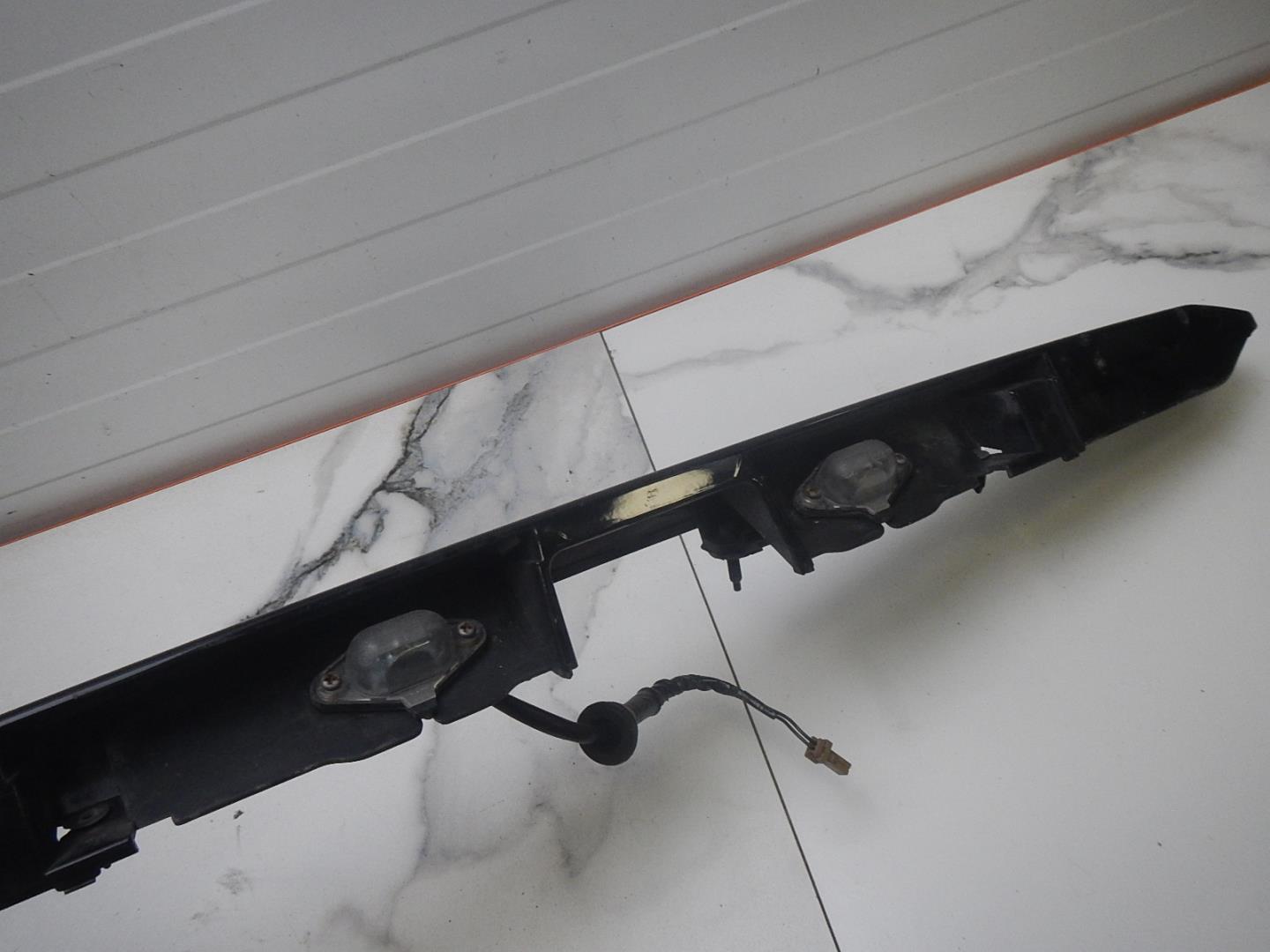 Накладка двери багажника