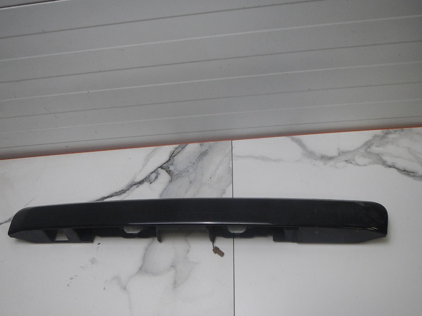 Накладка двери багажника