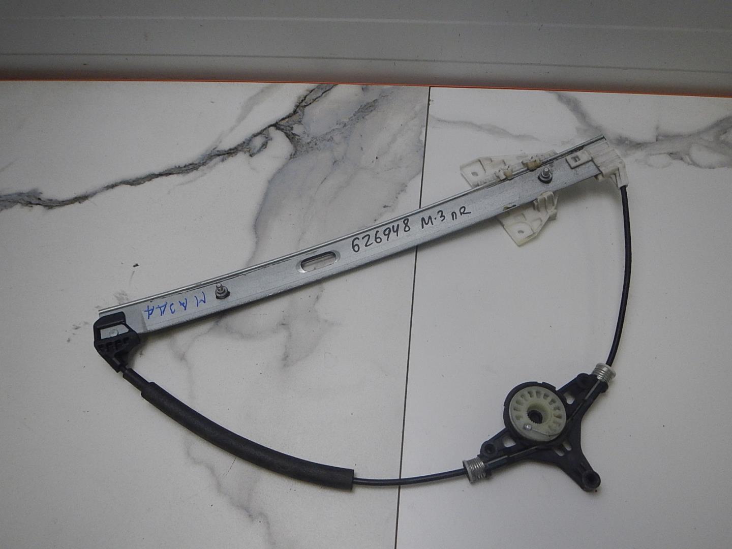 Стеклоподъемник электр. передний правый