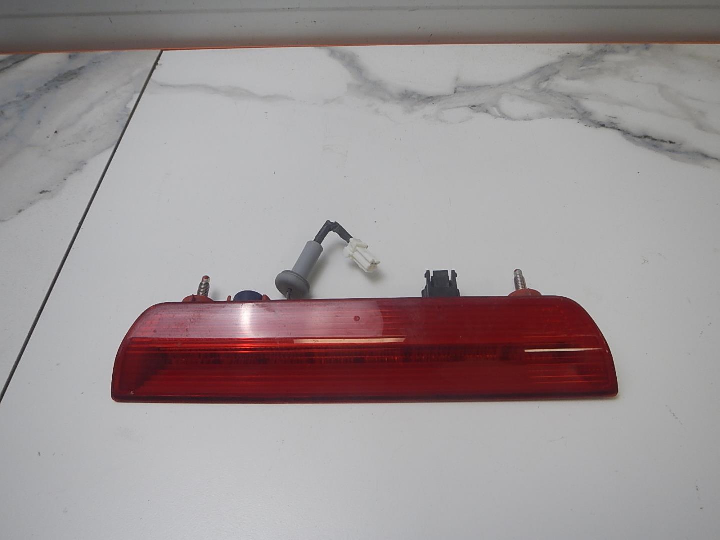 Фонарь задний (стоп сигнал)