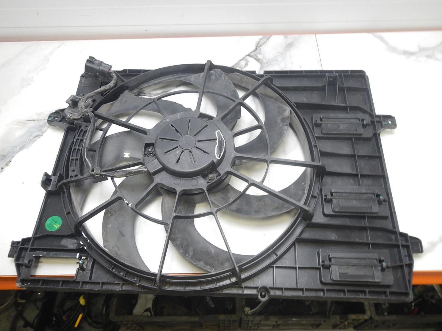 Диффузор вентилятора