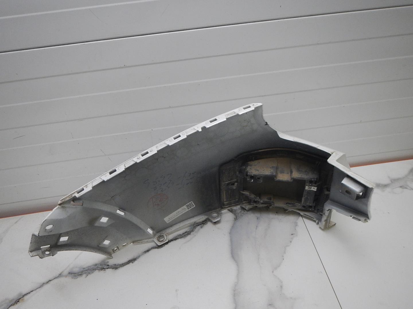 Накладка заднего бампера правая