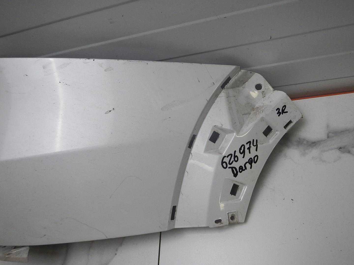 Накладка заднего бампера правая