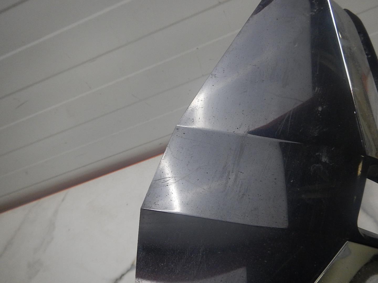 Решетка в бампер правая