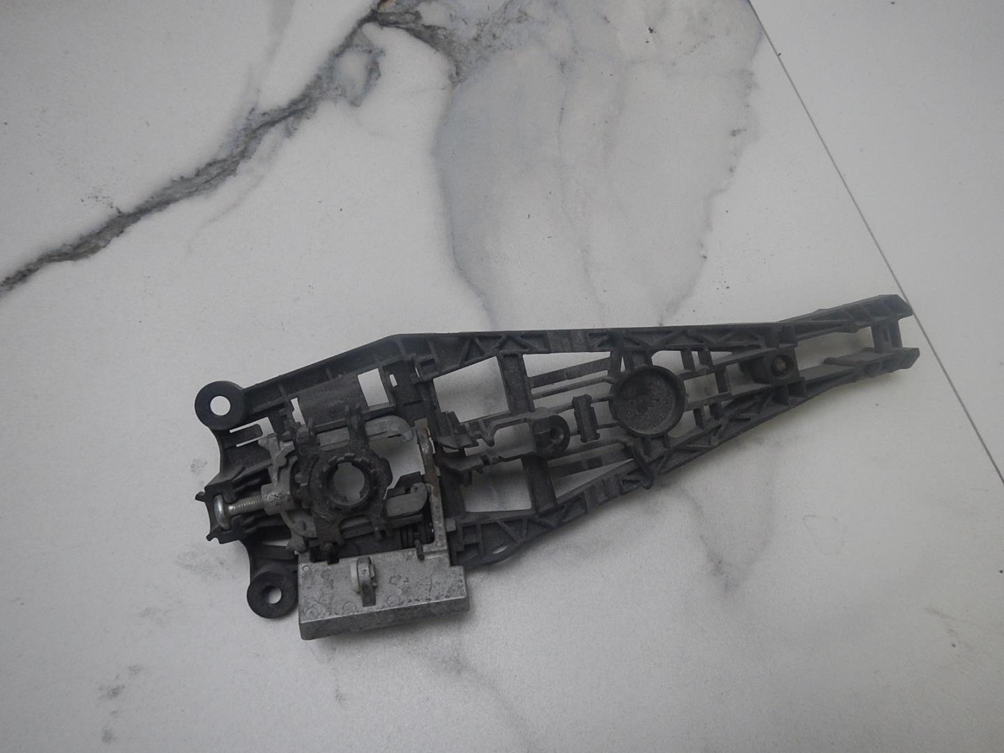 Кронштейн ручки