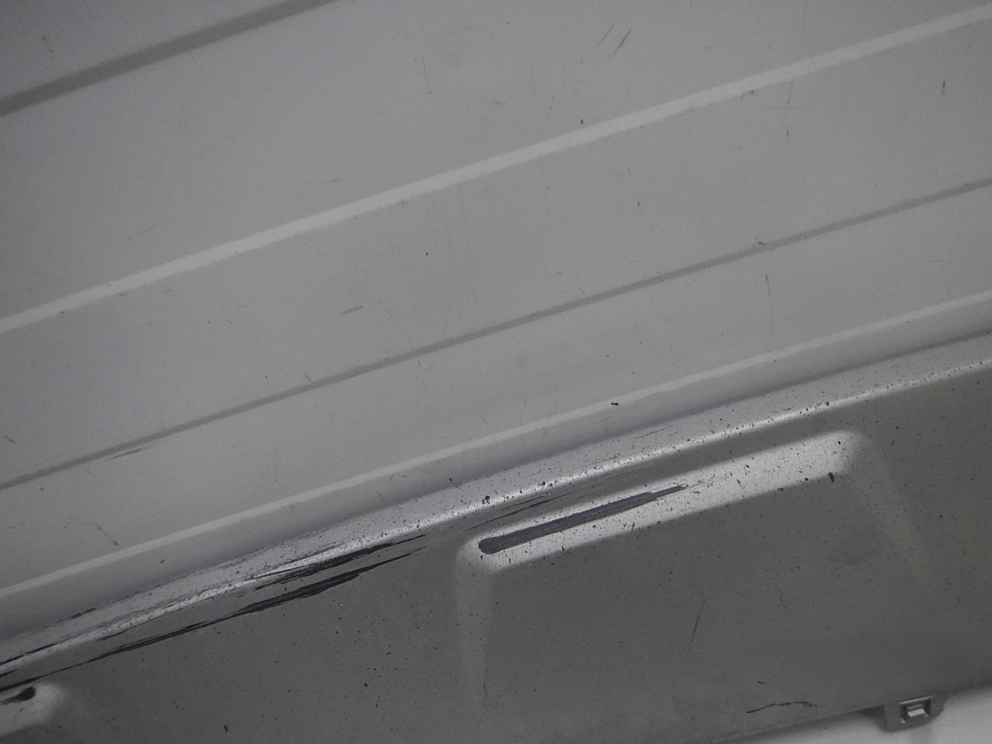 Накладка переднего бампера