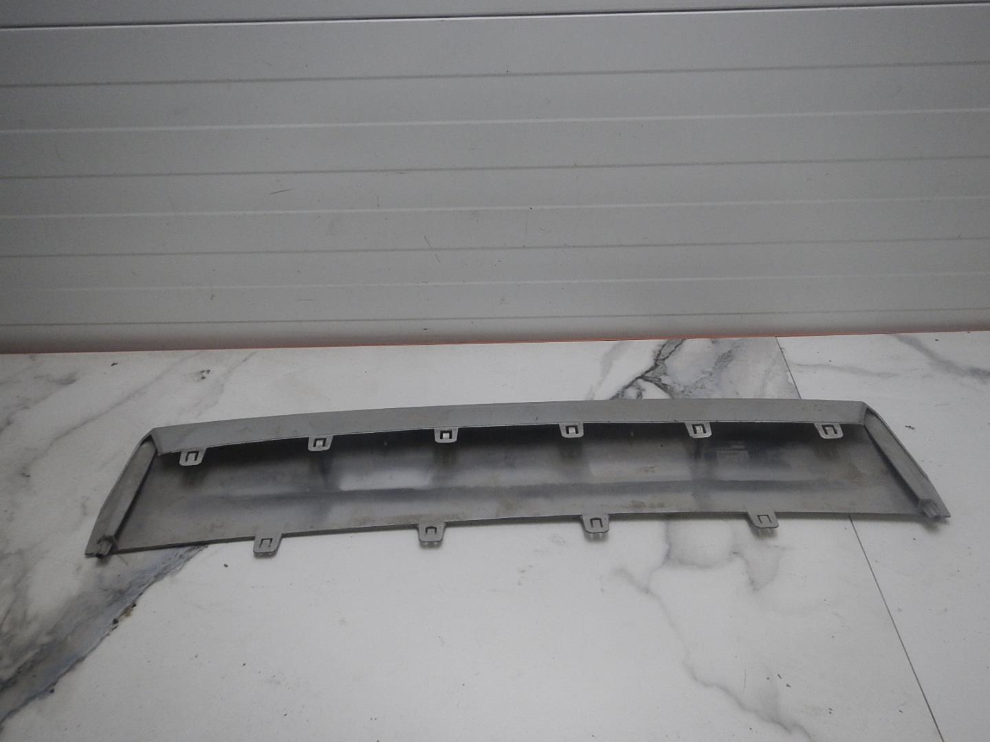 Накладка переднего бампера