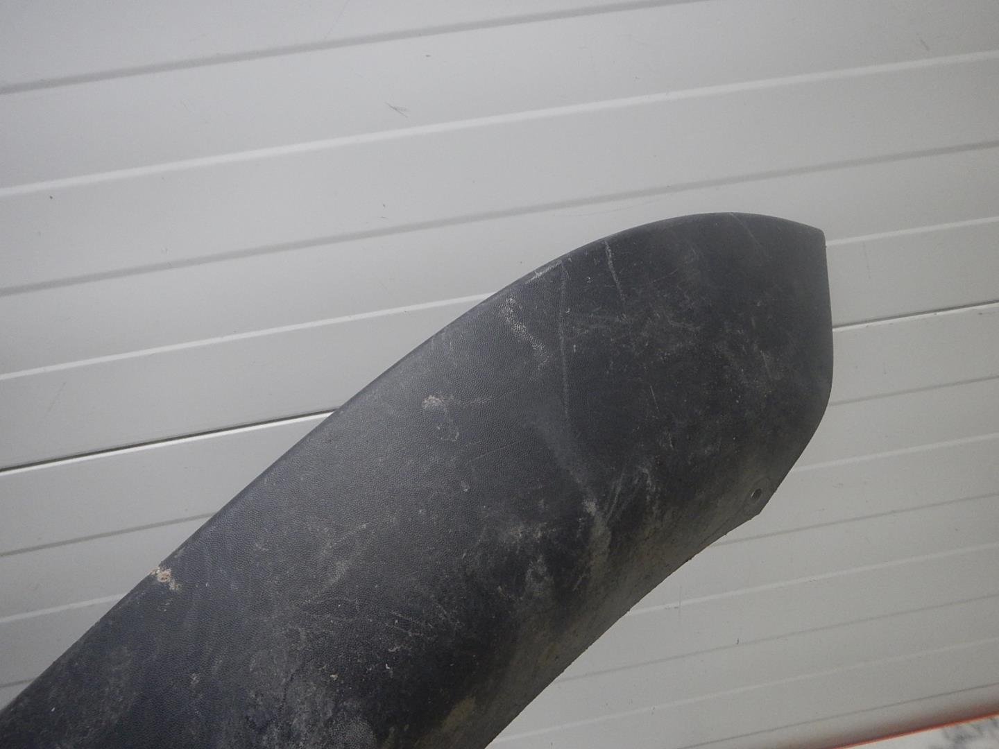 Накладка заднего бампера левая