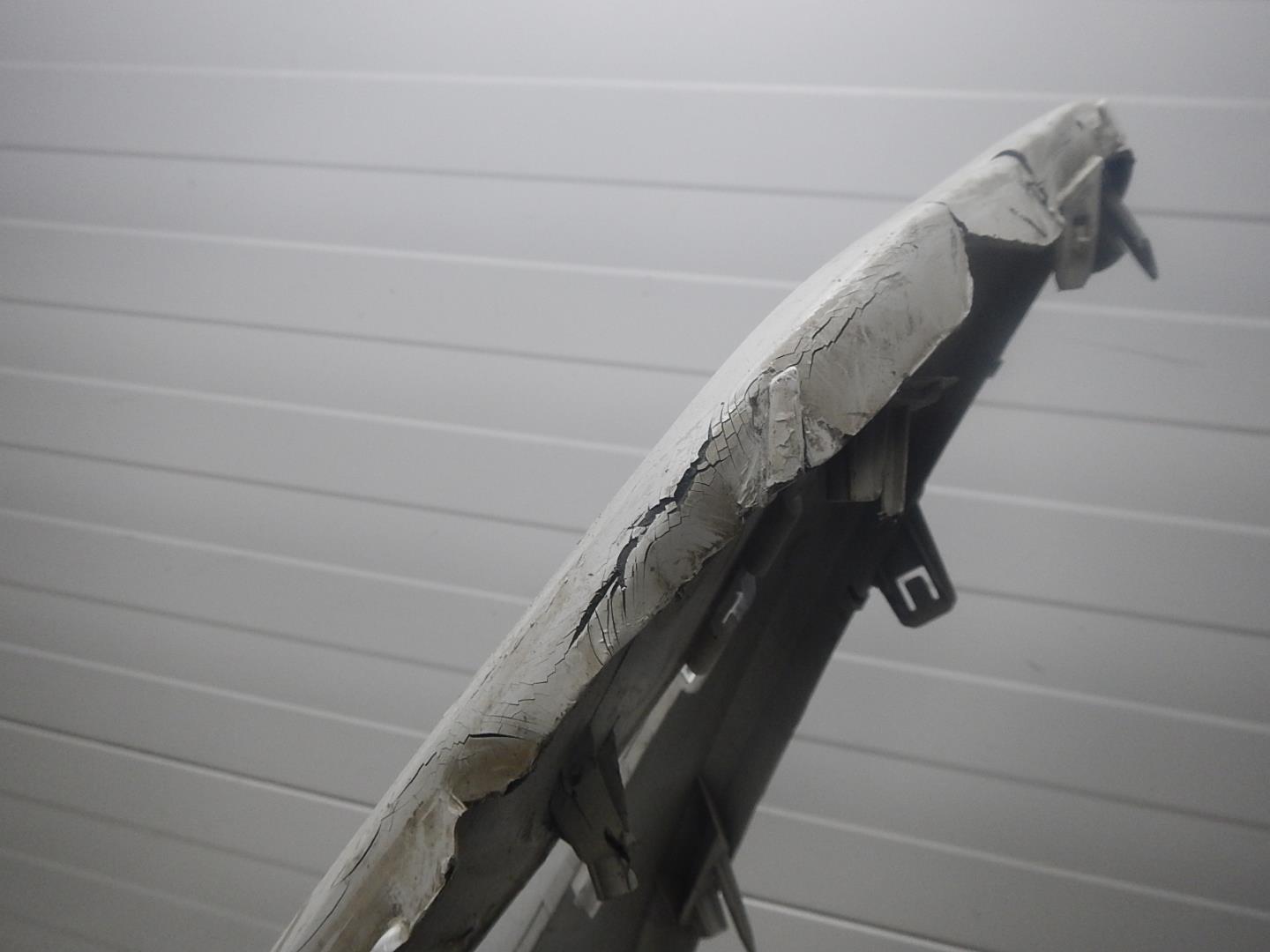 Накладка переднего бампера правая