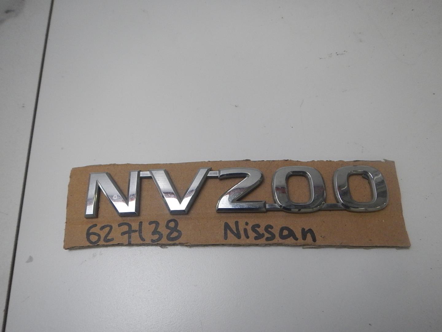 Эмблема на крышку багажника