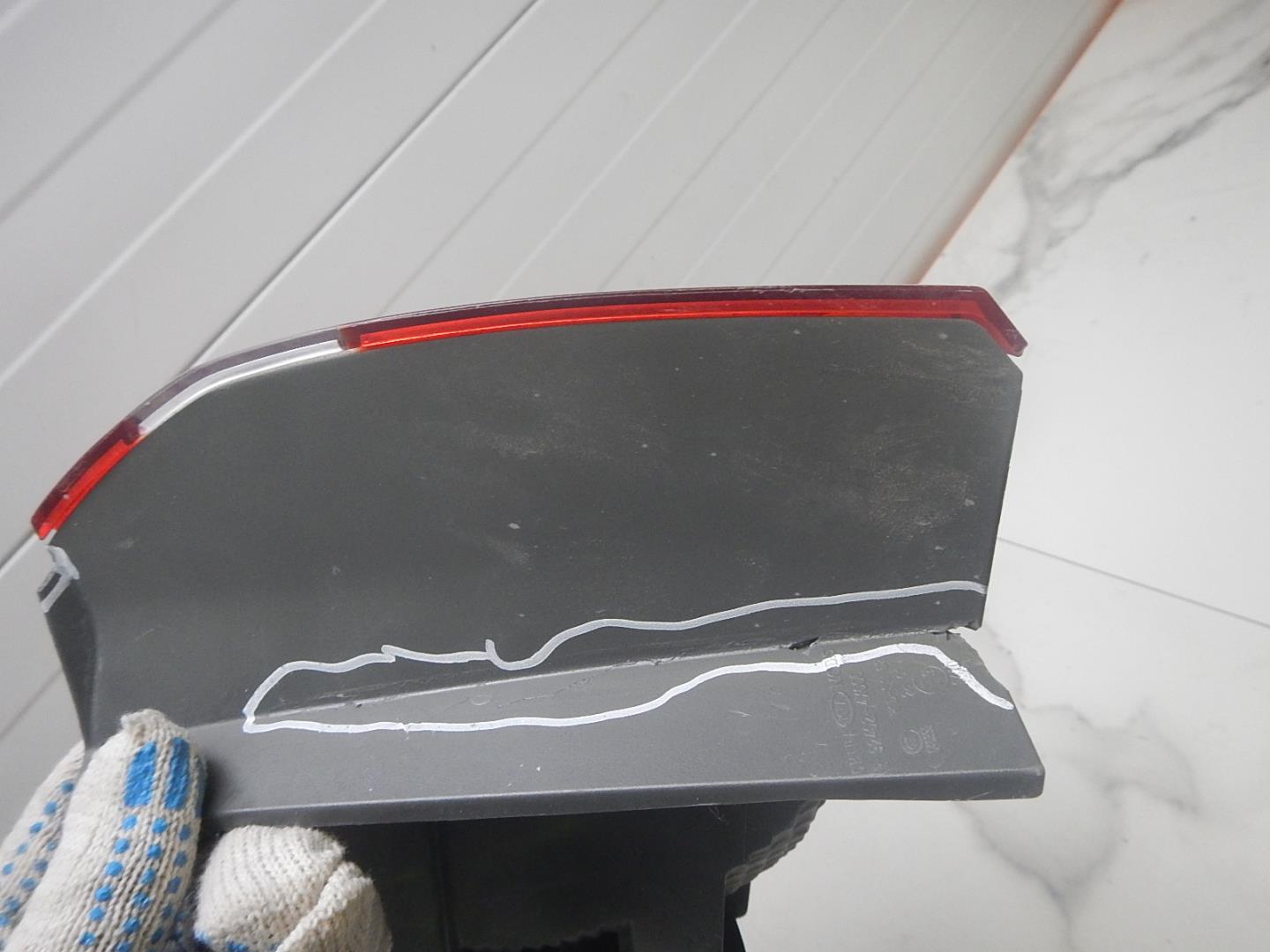 Фонарь задний правый