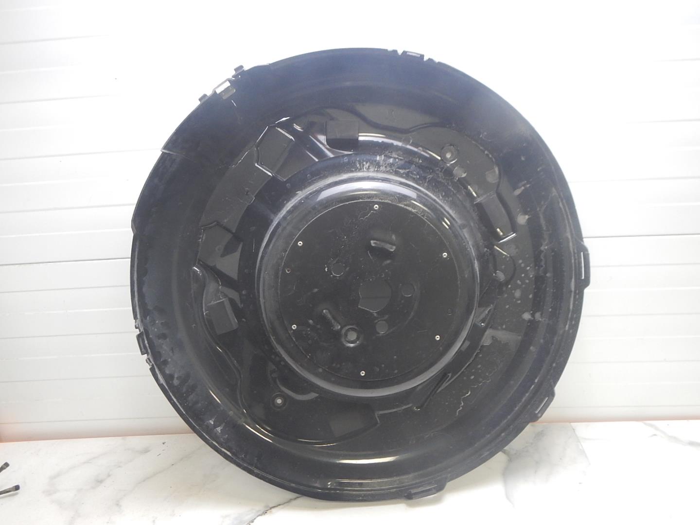 Чехол запасного колеса