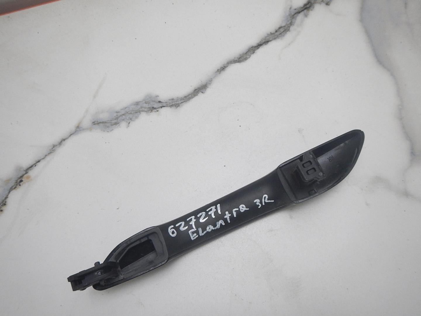 Ручка двери задней наружная правая