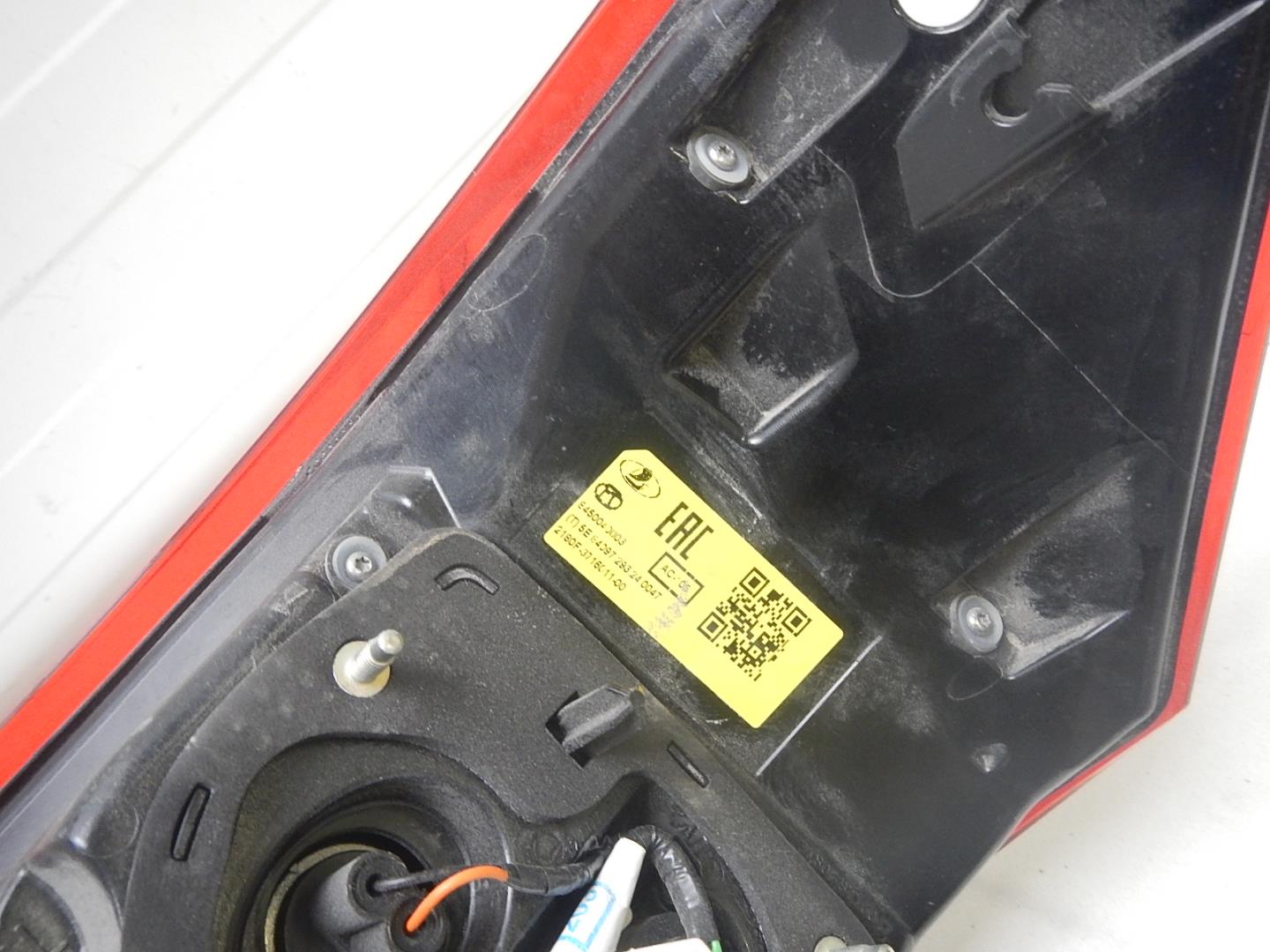 Фонарь задний левый