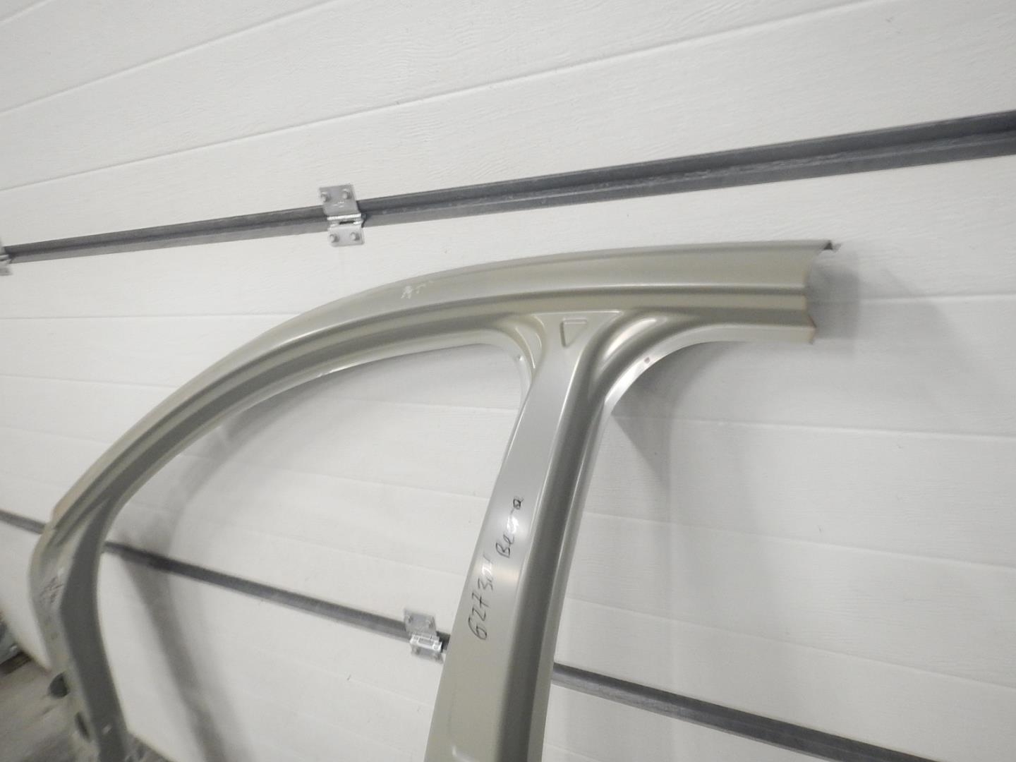 Кузовной элемент