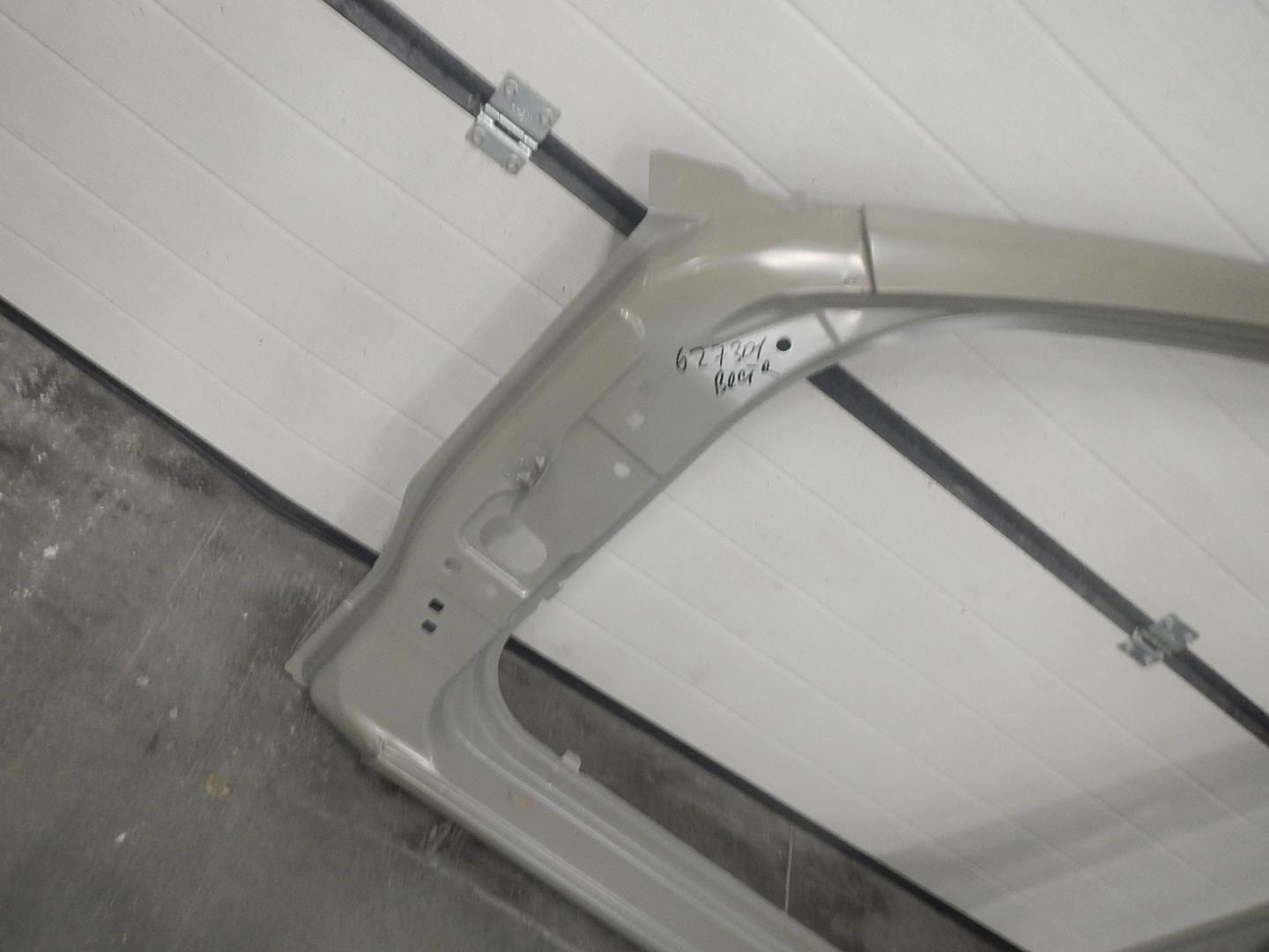 Кузовной элемент