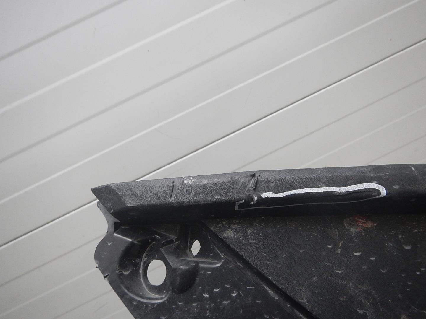 Решетка в бампер левая