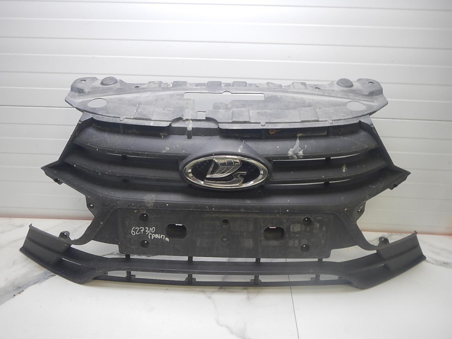 Решетка радиатора