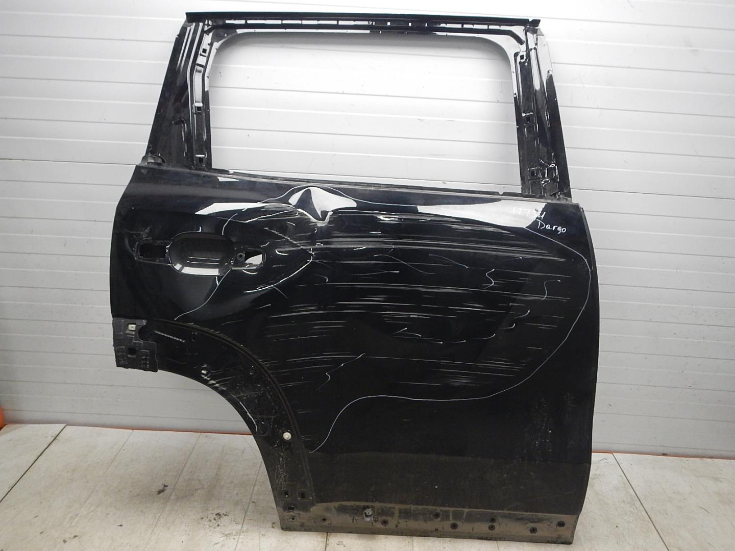 Дверь задняя правая