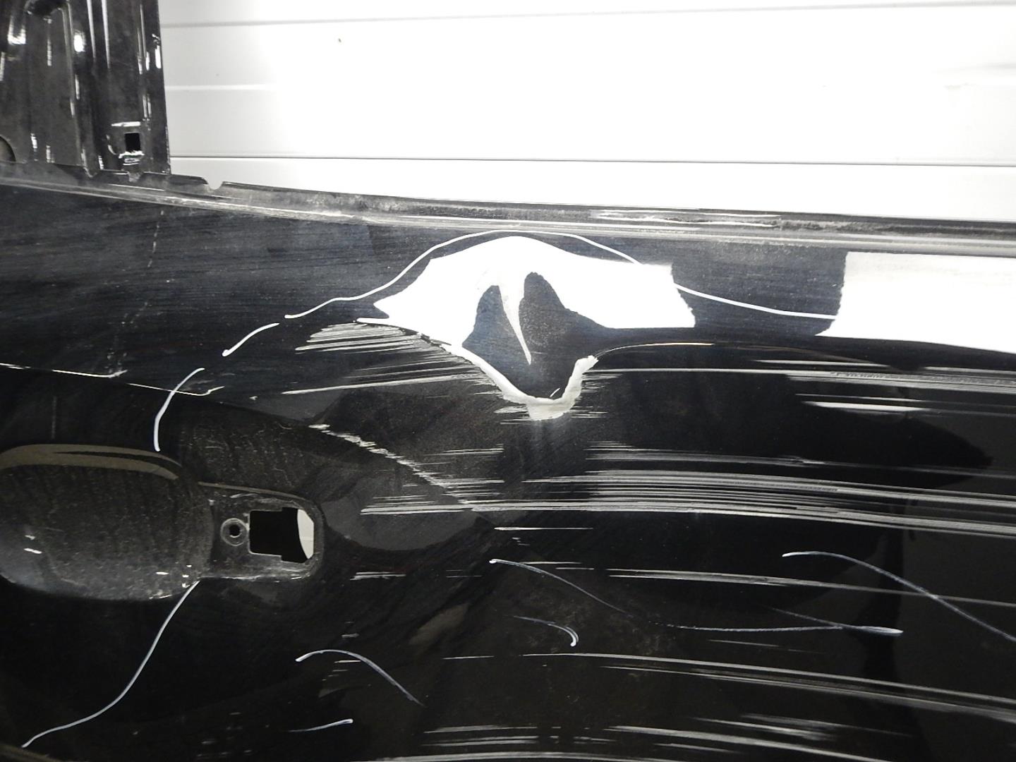 Дверь задняя правая