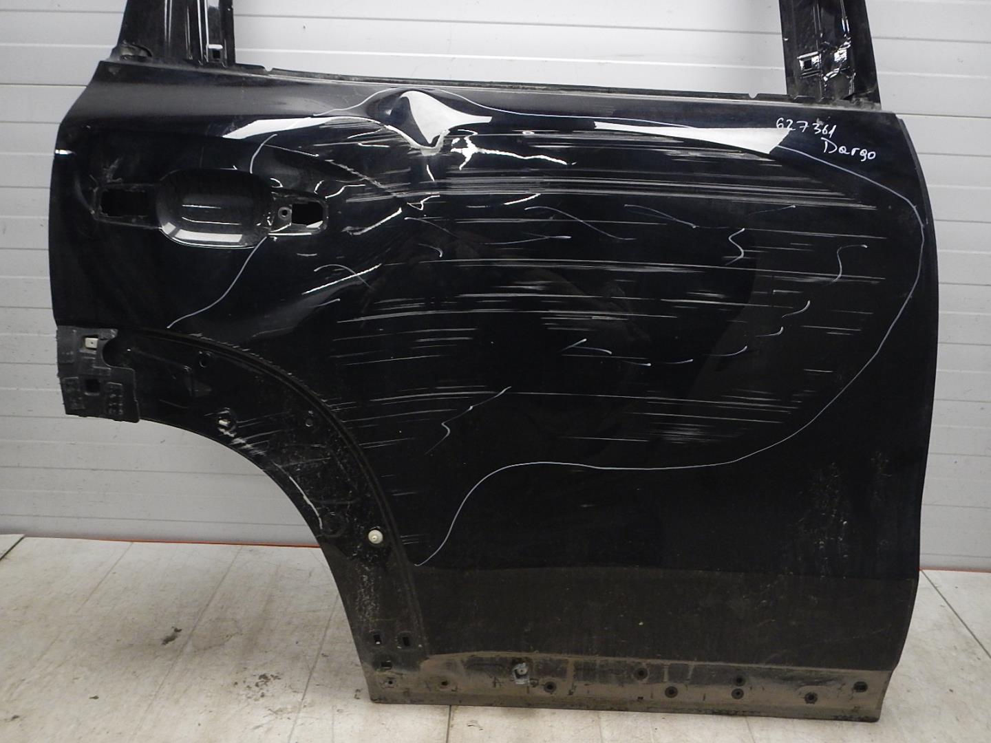 Дверь задняя правая