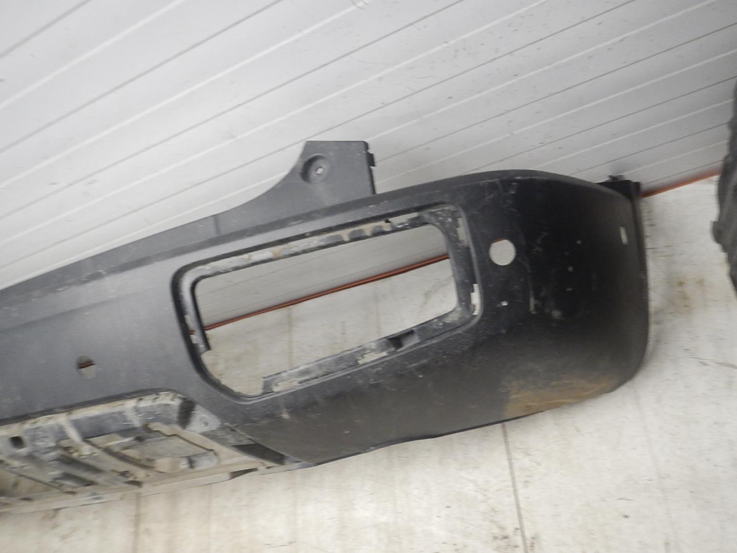 Бампер задний