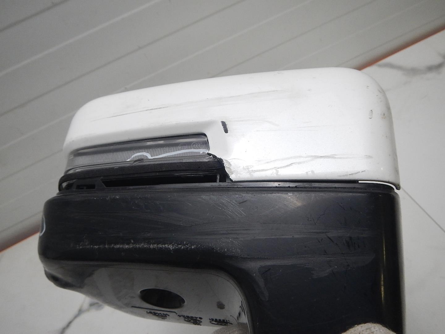 Зеркало правое электрическое