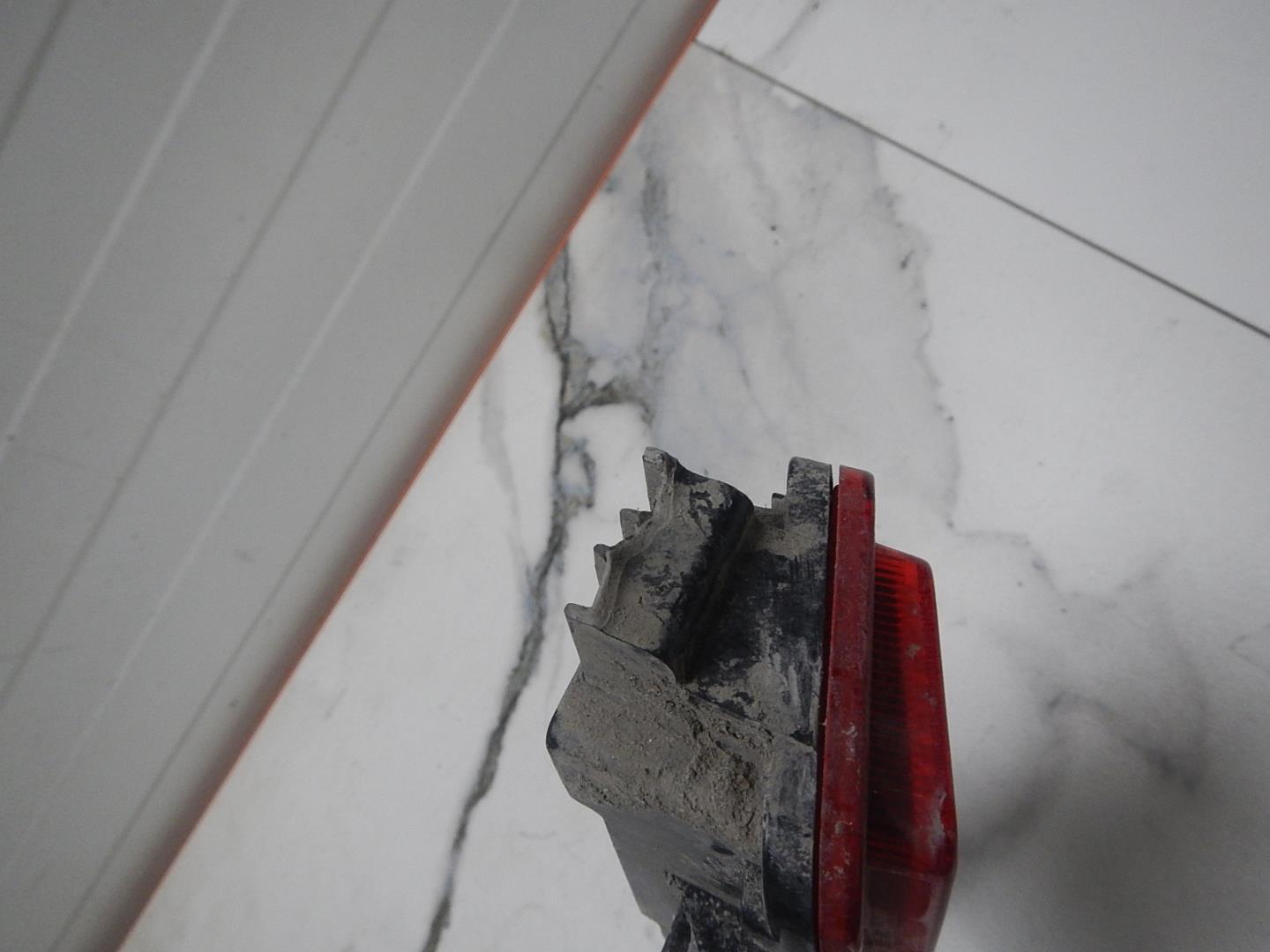 Фонарь задний внутренний левый