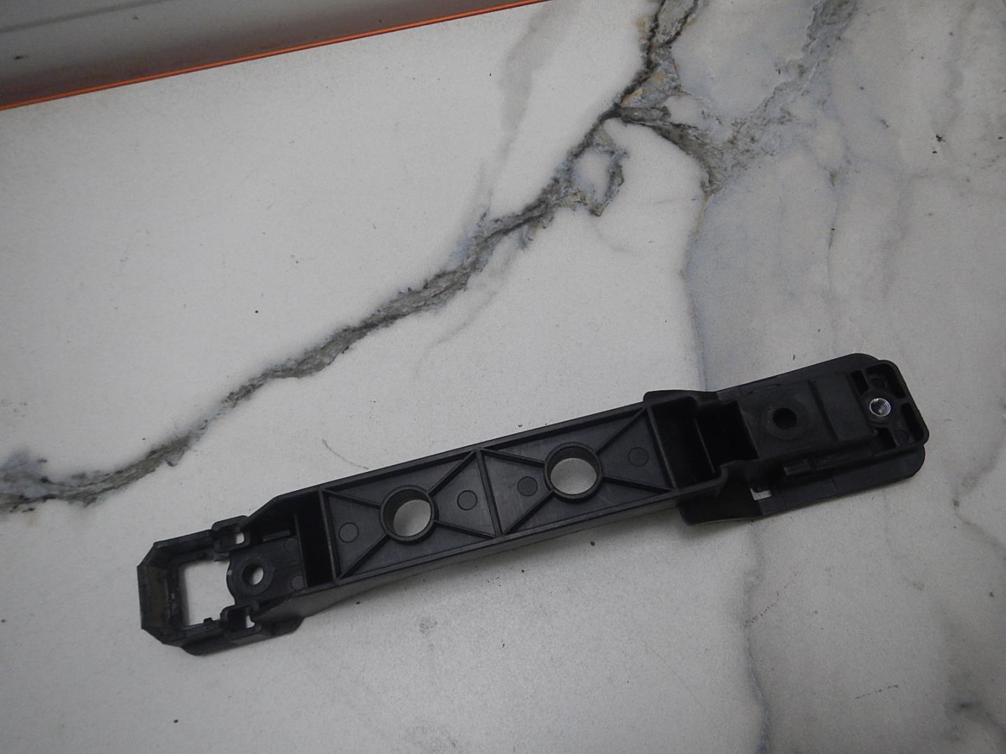 Кронштейн ручки