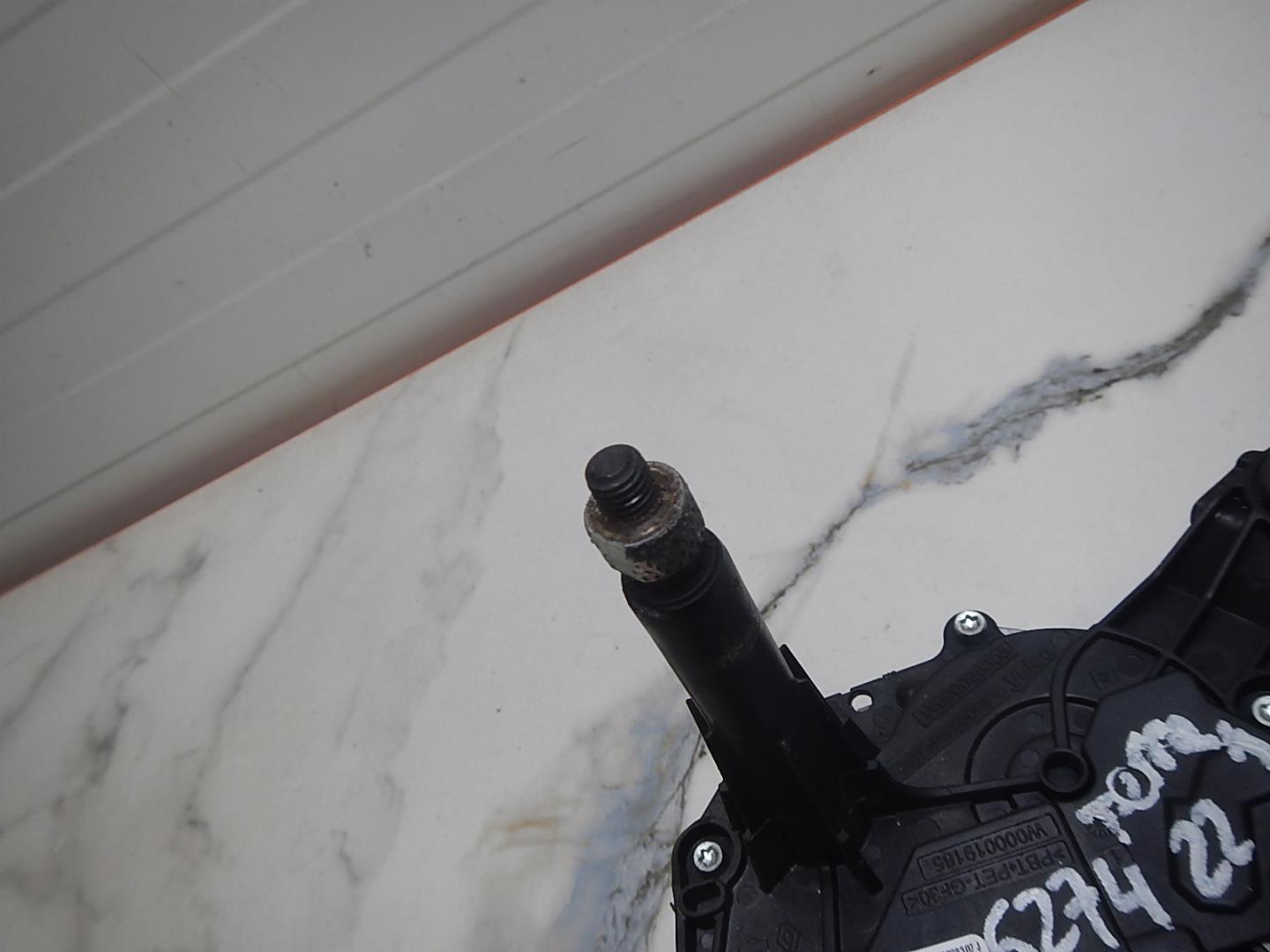 Моторчик стеклоочистителя задний