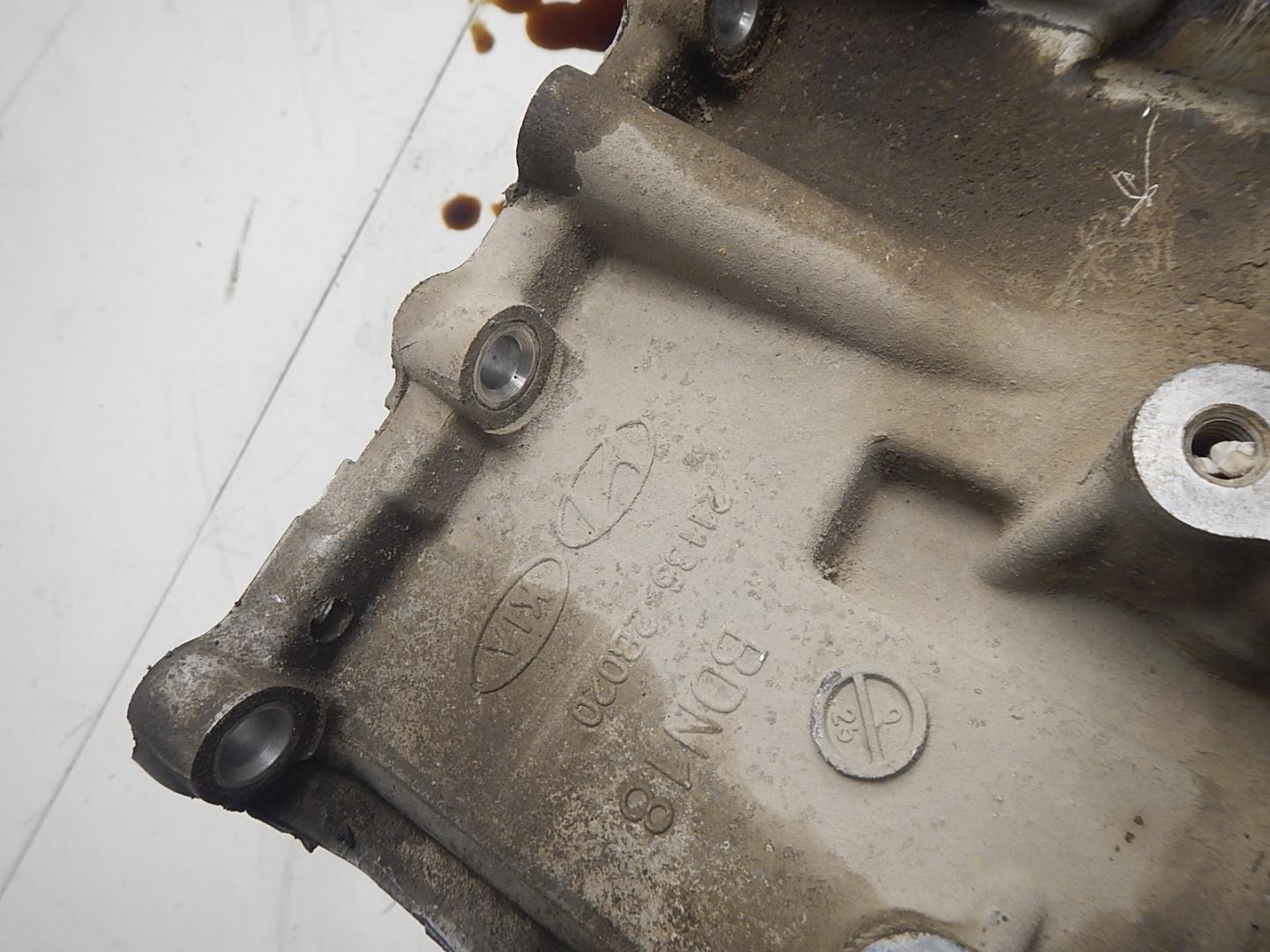 Поддон масляный двигателя (картер)