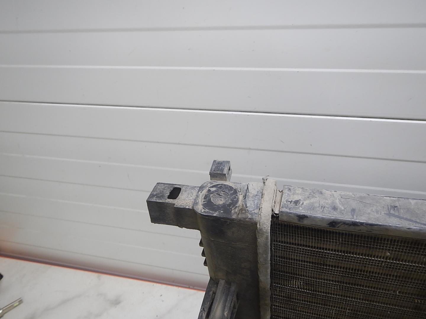 Радиатор охлаждения двигателя основной