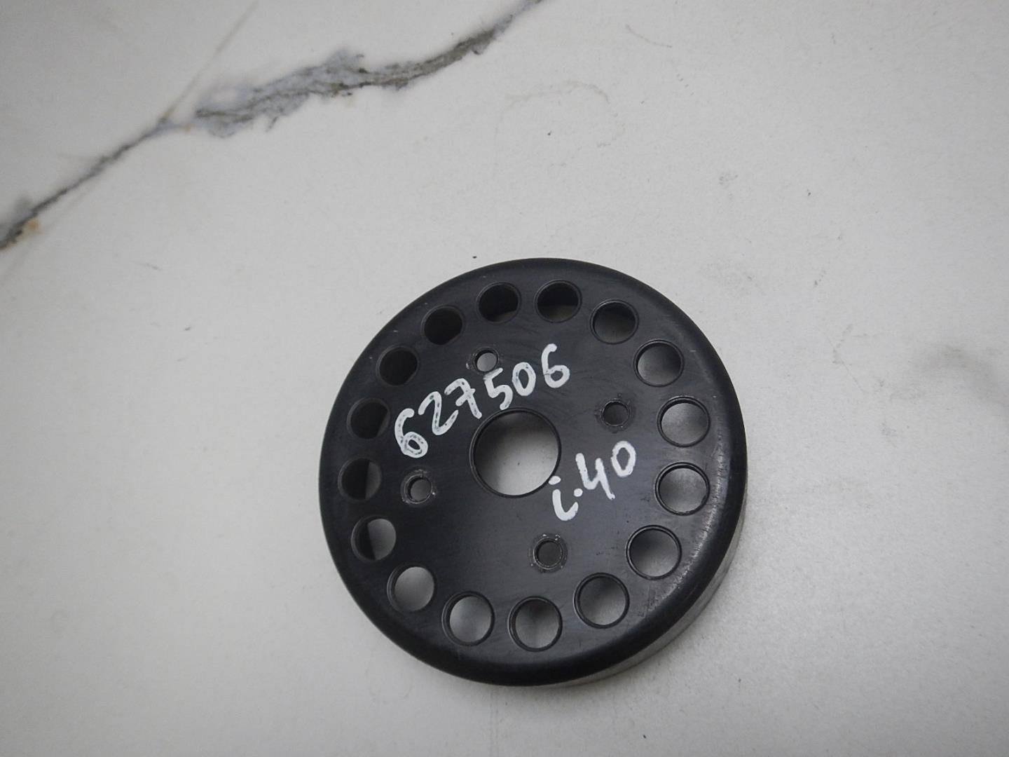 Шкив водяного насоса (помпы)